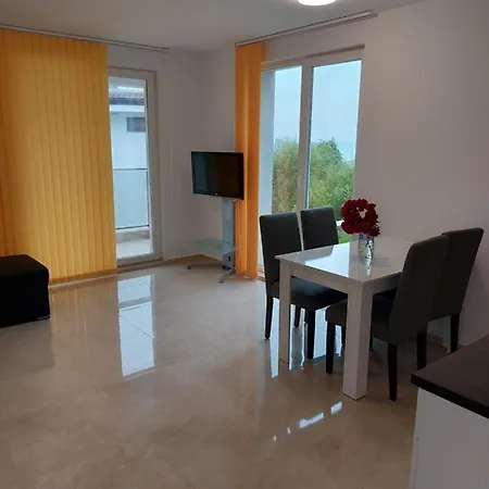 Sapphire 索佐波尔